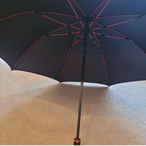 Tumi - Picture 3 of 4